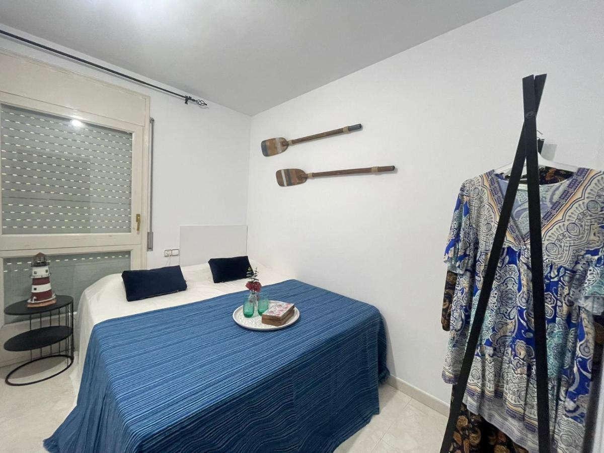 La Casa De La Vila Palamos Bagian luar foto